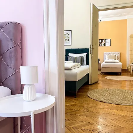 דירה Lukerly 1 *