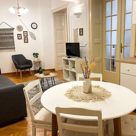 Lukerly 1 Apartment Belgrade