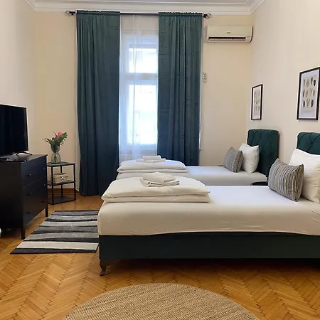 Lukerly 1 Apartment Belgrade