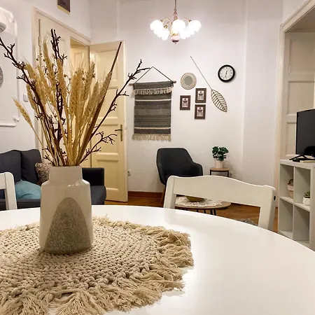 Lukerly 1 Apartment